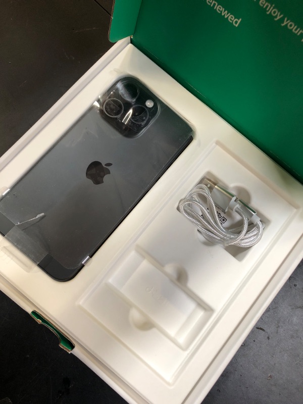 Photo 1 of Apple iPhone 15 Pro Max, 512GB, Black Titanium - Unlocked (Renewed Premium)
