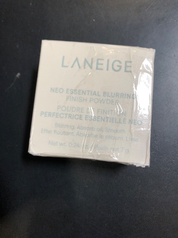 Photo 1 of LANEIGE Neo Blurring Powder: Korean Oil Absorbing, Smoothing, Pore Blurring Compact with No-Spill, Travel-Friendly Design and Blue Hyaluronic Acid