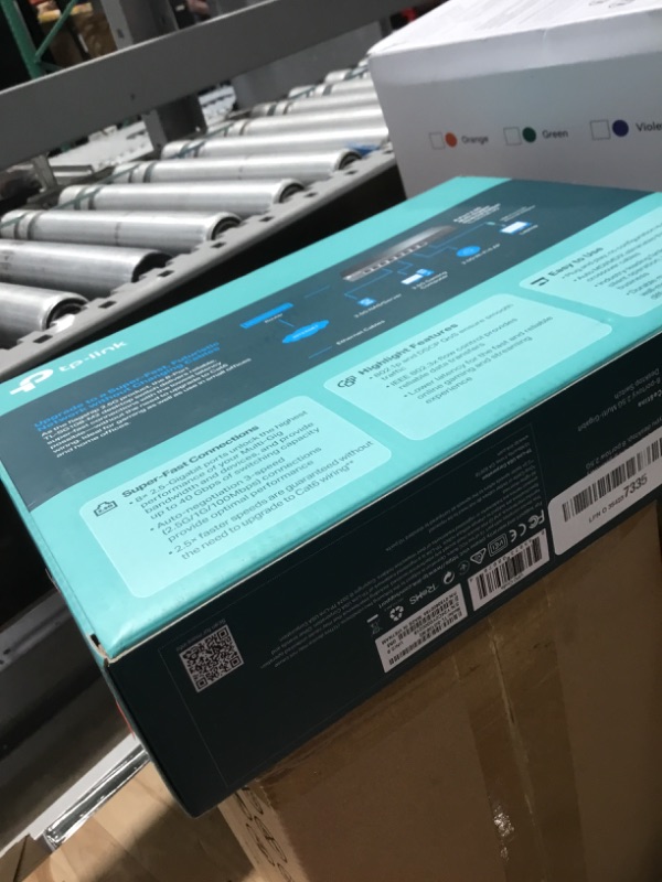 Photo 1 of *UNABLE TO TESTED* TP-Link TL-SG108-M2 - 8 Port Multi-Gigabit Unmanaged Network Switch, Ethernet Splitter, ?.??? Bandwidth, Plug & Play Desktop/Wall-Mount Fanless Metal Design