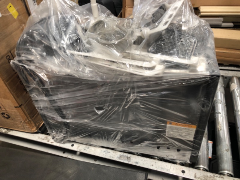 Photo 1 of *******************MISSING THE SEE THRU DRINK CONTAINERS**************
VEVOR Commercial Beverage Dispenser, 4 Tanks 10 L / 10.6 QT Per Tank Juice Dispenser, 430W Stainless Steel Ice Tea Drink Machine with 45°F-54°F Cooling Temperature, for Cold Drink Rest