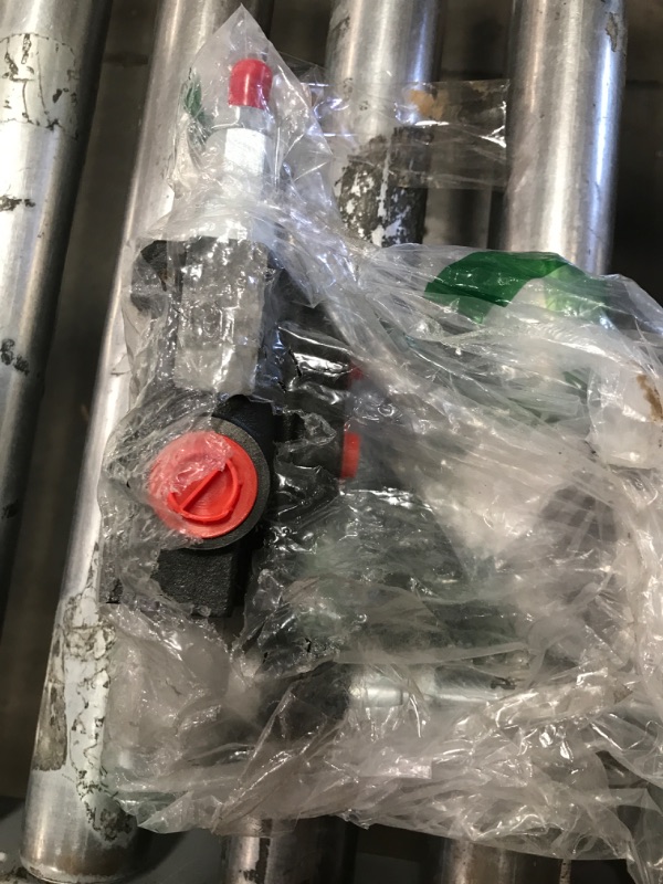 Photo 1 of 1 Spool 11 GPM Hydraulic Flow Control Valve G Ports Adjustable Relief Lever Handle Double Acting Parallel Center Tractor Loader W/Joystick Small Tractors/Tanks Loaders Log Splitters 3600 PSI