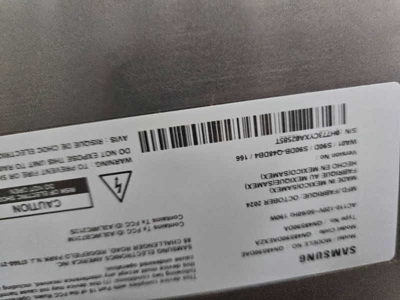 Photo 1 of * BROKEN SCREEN ** FINAL SALE  ** Samsung 48-Inch Class OLED 4K S90D Series HDR Smart TV w/Dolby Atmos, Object Tracking Sound Lite, Motion Xcelerator, Real Depth Enhancer, 4K AI Upscaling, Alexa Built-in (QN48S90D, 2024 Model)