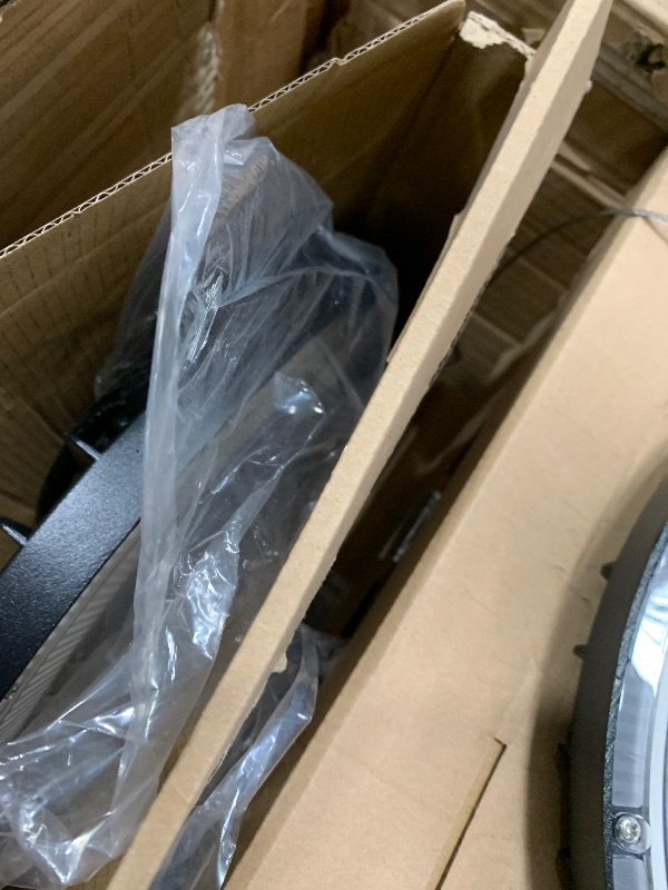 Photo 1 of 10 Pack UFO LED High Bay Light 200W, 30000 LM, 5000K Daylight, Commercial High Bay LED Shop Lights Fixture with 5' Cable US Hook for Warehouse Workshop Factory Barn Lighting