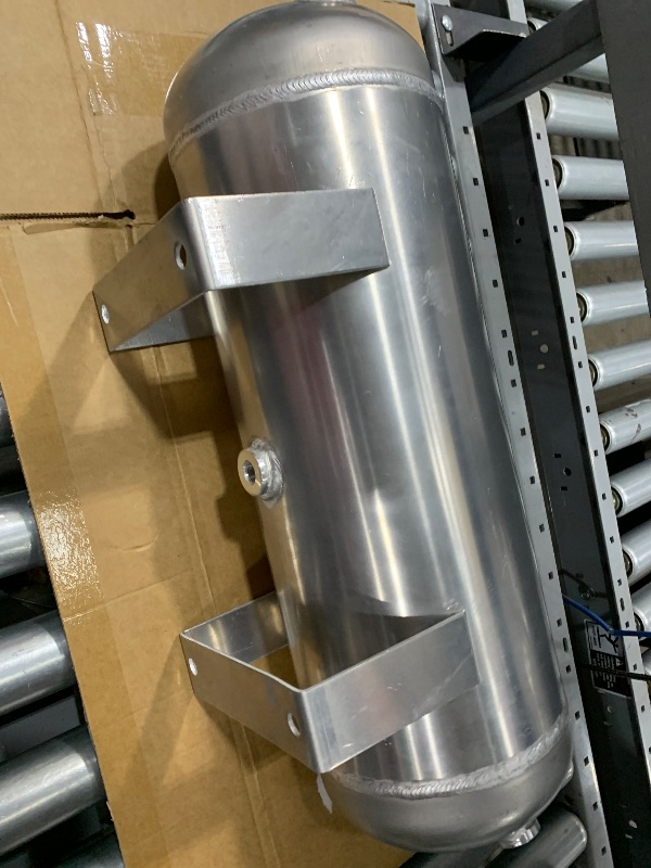 Photo 1 of 1.6 Gallon Air Tank Aluminum 6 Liter Air Compressor Onboard System 12V 1/4NPT for Train Truck Trailer Train Auto Air Lift Suspension Heavy Duty Air Horn Compressor
