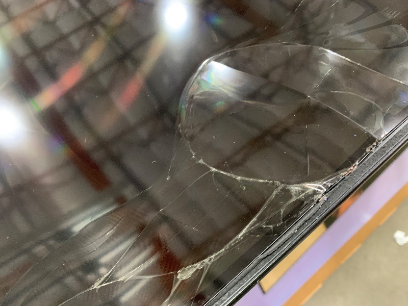 Photo 1 of Samsung 65-Inch Class Crystal UHD U8000F 4K Smart TV (2025 Model) Endless Free Content, Crystal Processor 4K, MetalStream Design, Knox Security, Alexa Built-in