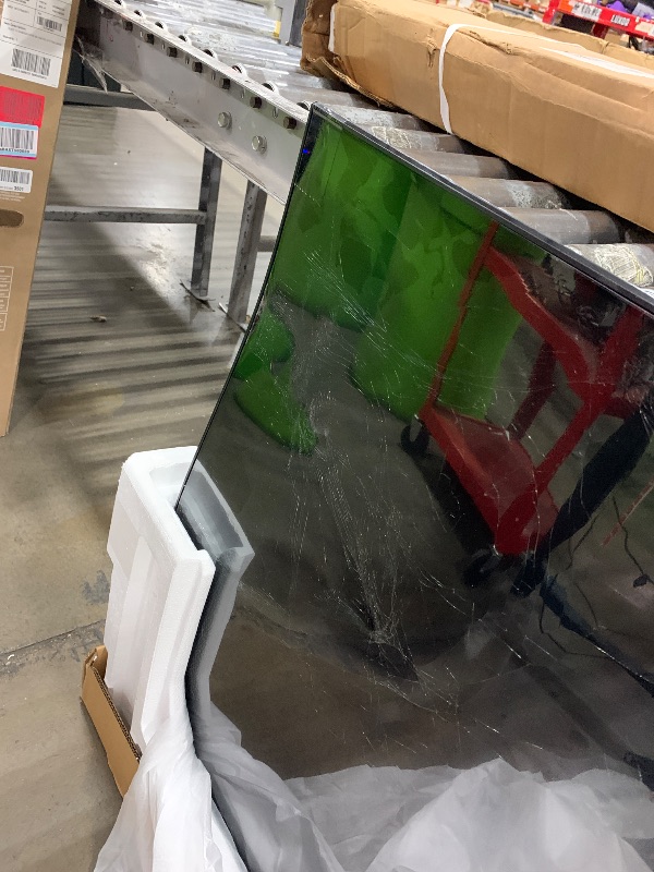Photo 1 of ***BROKEN SCREEN***Samsung 65-Inch Class Neo QLED QN70F 4K Mini LED Smart TV (2025 Model) NQ4 AI Gen2 Processor, Quantum Matrix Technology Slim, Motion Xcelerator 144Hz, Samsung Vision AI, Alexa Built-in