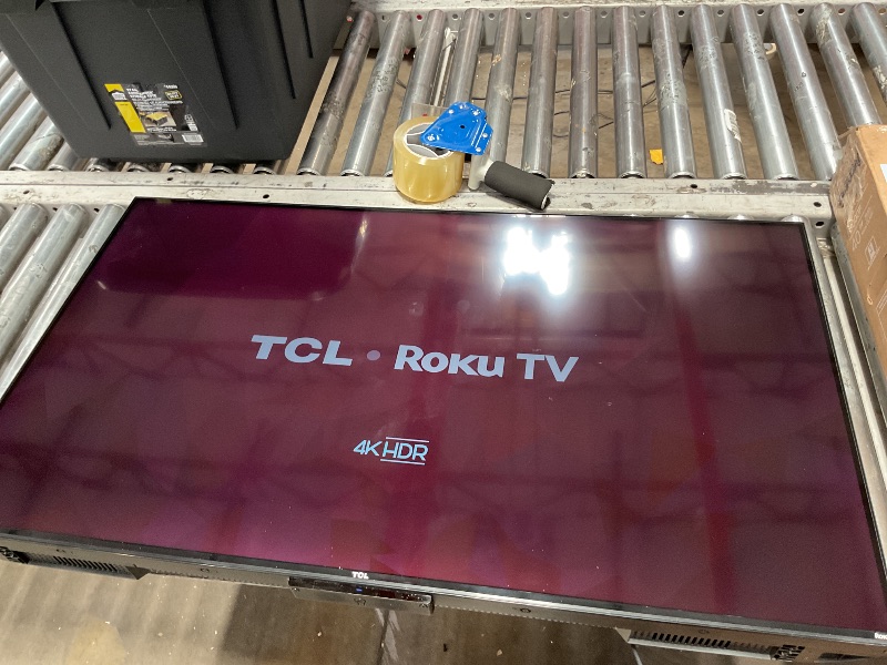 Photo 1 of ***************COLOR DIM, SCREEN FADES OUT FROM TIME TO TIME*********************
TCL 43-Inch Class S4 4K LED Smart TV with Roku TV (43S450R, 2023 Model), Dolby Vision, HDR, Dolby Atmos, Works with Alexa, Google Assistant and Apple HomeKit Compatibility, 