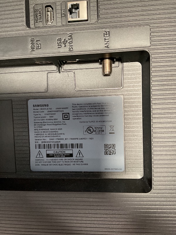 Photo 1 of ***DAMAGED SCREEN***SAMSUNG 40-Inch Class Full HD F6000 Smart TV (2025 Model) HDR, Object Tracking Sound Lite, Knox Security, One UI Tizen, Smart TV