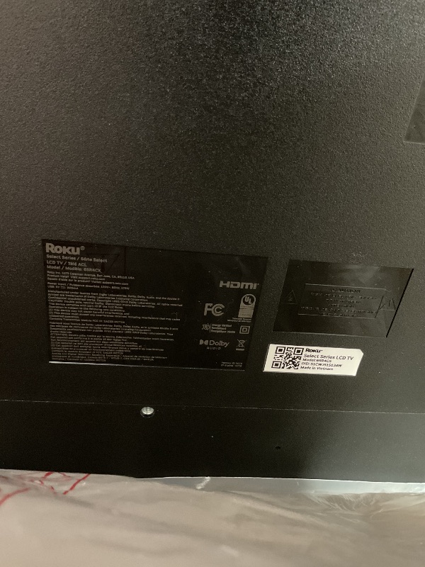 Photo 1 of ***DAMAGED SCREEN***Roku Smart TV 2025 – 65-Inch Select Series, 4K HDR TV – RokuTV with Enhanced Voice Remote – Flat Screen LED Television with Wi-Fi for Streaming Live Local News, Sports, Family Entertainment