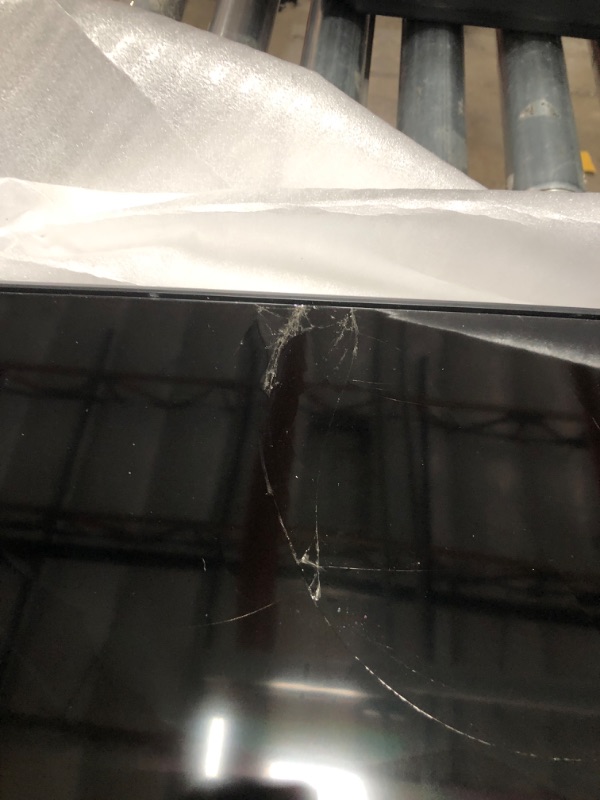 Photo 1 of ***DAMAGED SCREEN***Samsung 50-Inch Class QLED Q7F Series Samsung Vision AI Smart TV (2025 Model, 50Q7F) Quantum HDR, Object Tracking Sound Lite, Q4 AI Gen1 Processor, 4K upscaling, Gaming Hub, Alexa Built-in