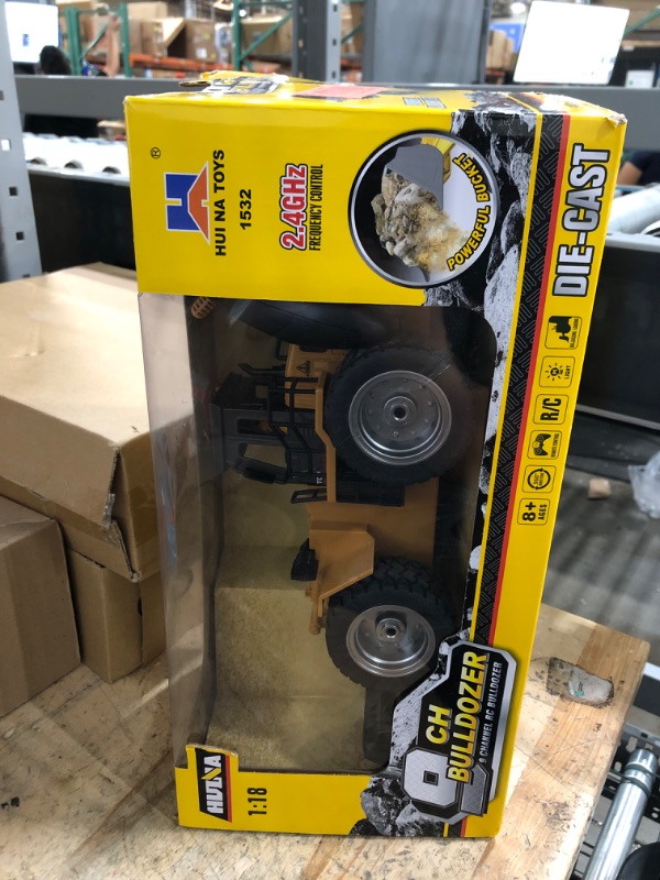 Photo 1 of **MISSING BATTERIES** Fistone 9 Channel RC Front Loader, 4WD Alloy Shovel Loader Tractor, 2.4Ghz RC Bulldozer Construction Vehicle Radio Control Tractor Truck Toy with Lights for Kids Age 8-12 Years Old