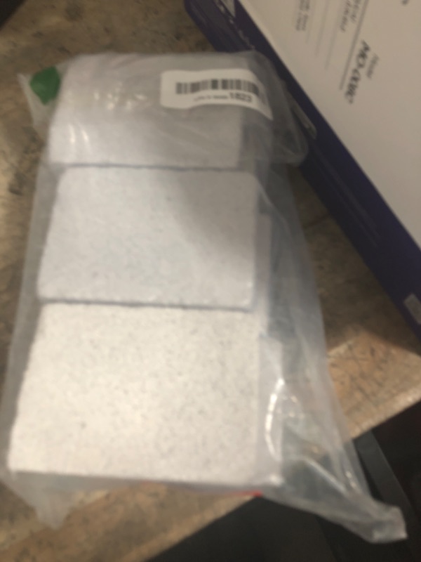 Photo 1 of 6PCS Swimming Pool Pumice Stone for Cleaning Tiles,Stone Cleaning Block,Scour Stone to Remove Stains,Rust,Lime from Swimming Pool/Spa Tile Grout Concrete