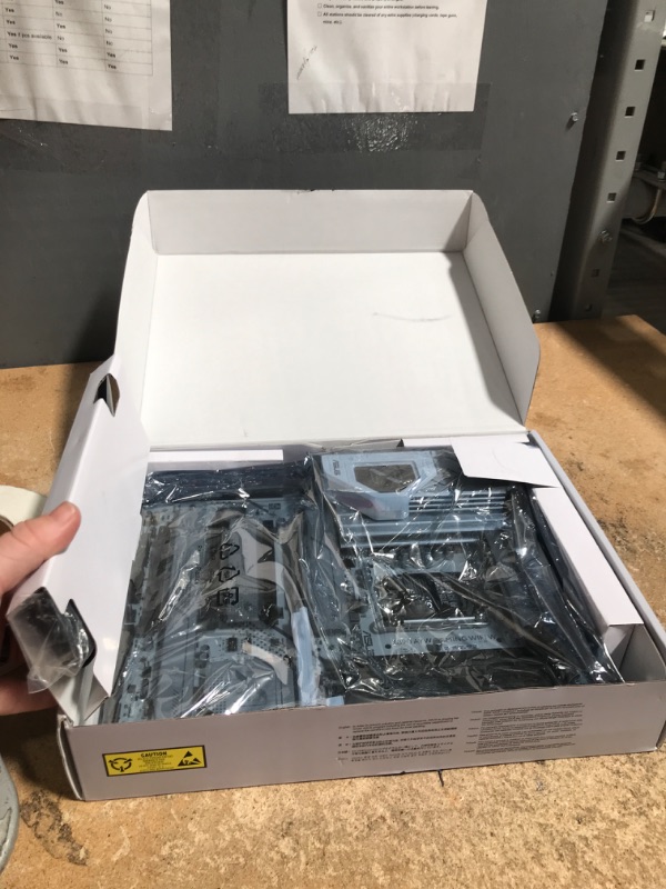 Photo 1 of (RETURNED NO POWER) (PARTS) ASUS Z890 AYW Gaming WiFi W ATX Z890 Motherboard, Intel® Core™ Ultra Series 2 Ready, Advanced AI PC-Ready, 16+1+2+1 Stages, DDR5, PCIe® 5.0, Thunderbolt™ 4, USB Type-C®, 4 x M.2, Wi-Fi 7, 2.5Gb LAN