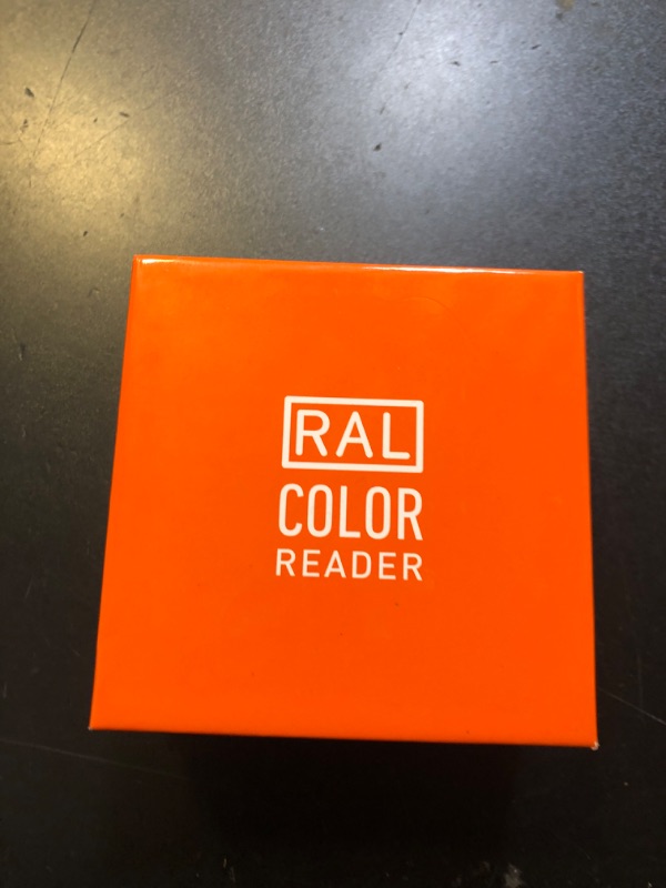 Photo 2 of RAL Color Reader: Professional Color Measuring Device – handy and precise