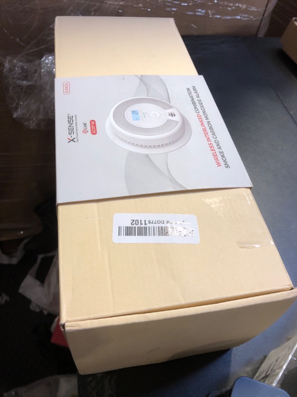 Photo 1 of X-Sense Wireless Interconnected Combination Smoke and Carbon Monoxide Detector with LCD Display & 10-Year Battery, Over 820 ft Transmission Range, 6-Pack
