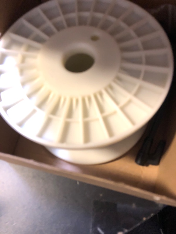 Photo 1 of Shineyoo 1/8" Wire Rope Kit?Steel Wire Cable?200FT Turnbuckles for Cables Wire?Vinyl Coated Stainless Steel Cable Wire for Outdoor,Garden,Kitchen,Craft with Turnbuckle