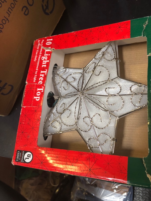 Photo 1 of Kurt Adler 10 Light Indoor UL Star Treetop