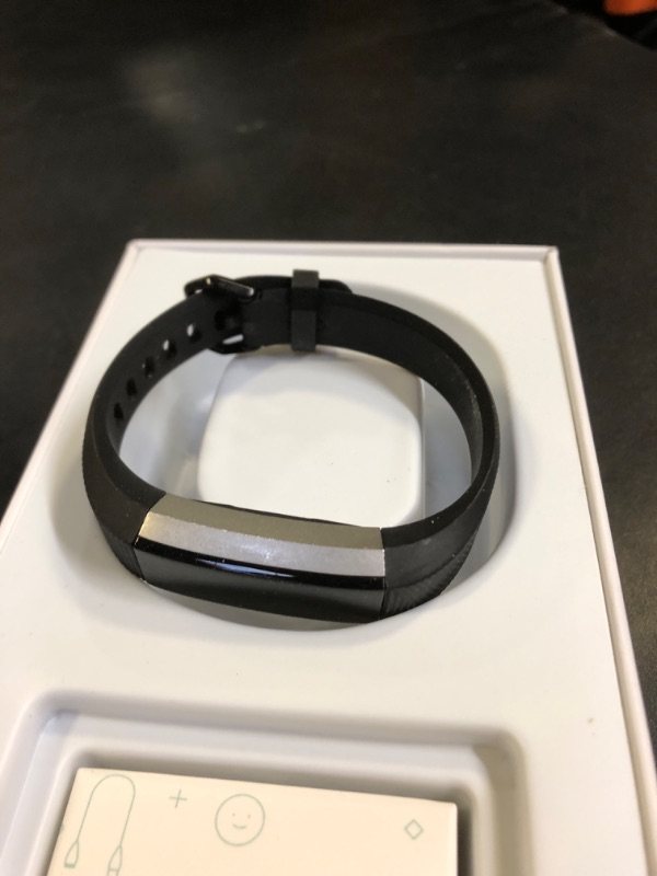 Photo 2 of Fitbit Alta HR, Black, Small (US Version)