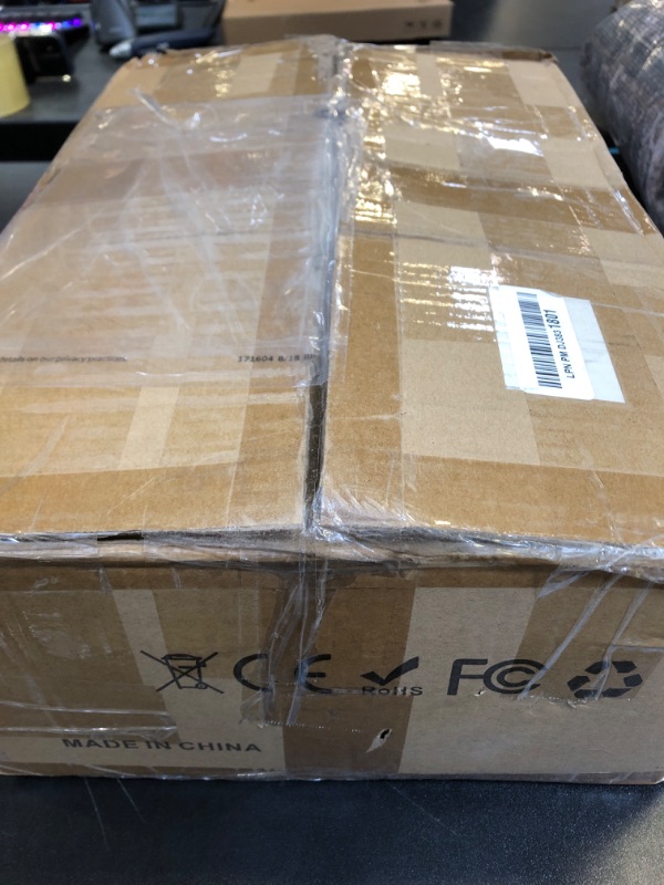 Photo 1 of Solar Artificial Palm Tree Christmas Tree 7Ft 3Trunks 245LED Lighted Simulation Tropical Palm Tree Fake Plant Light for Patio Home Office Beach Yard Cruise Party Tiki Bar Decorations Solar Green