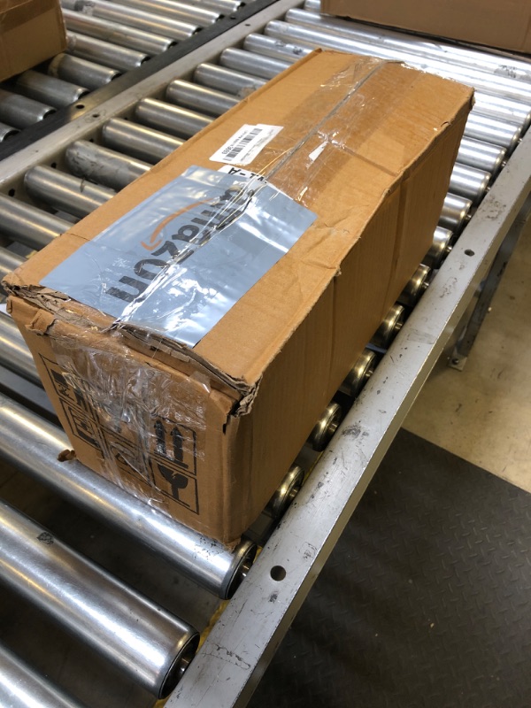 Photo 1 of ECODECO Palm Leaf Compostable Plates - 100 pcs - Heart - Disposable Eco Friendly Like Bamboo Party Plates - 6.5 Inch