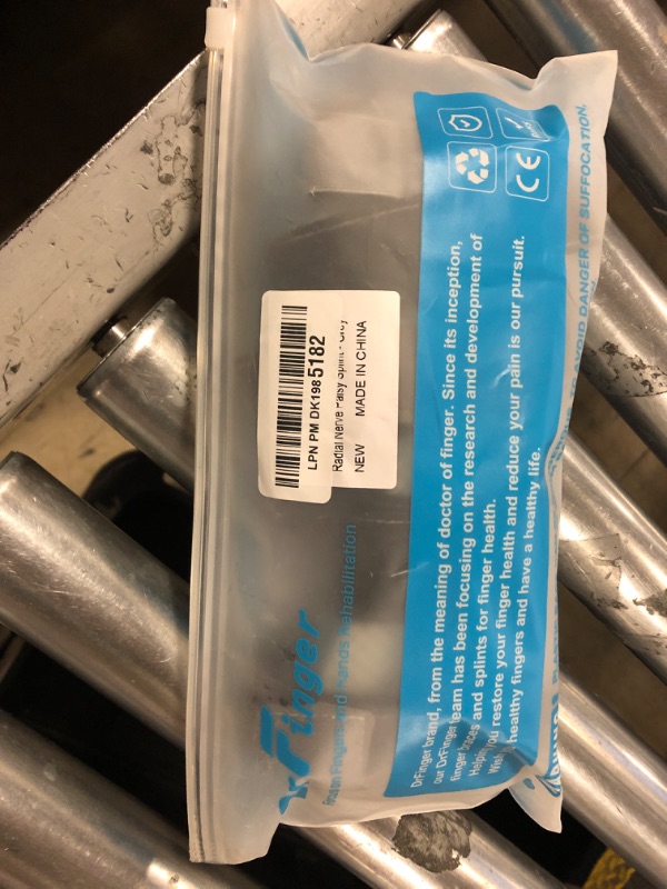 Photo 1 of Radial Nerve Palsy Splint for Wrist Drop, Adjustable Static Fingers Fixation Brace, for Crutch Palsy, Limp Finger, Mcp Arthroplasty, Stroke Hand Recovery - Fits Right & Left Hand