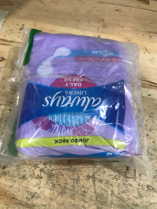 Photo 1 of Always Thin Daily Panty Liners for Women, Light Absorbency, Unscented, 162 Count (Packaging May Vary)