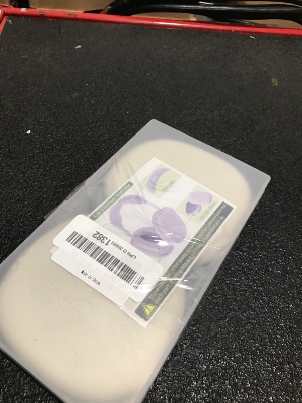 Photo 1 of [4 in 1] Flower Engraved Silicone Case Cover for AirPods Max USB-C (2024), Anti-Scratch Sweat-Proof Ear Pad Case Cover/Ear Cups Cover/Headband Cover Accessories for AirPods Max Headphones (Stone)