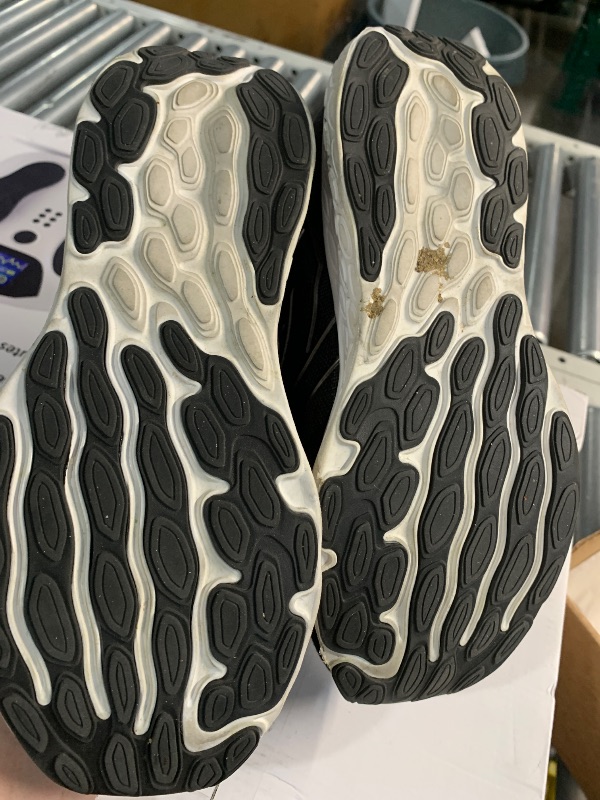 Photo 1 of ***(HEAVILY USED/ MINOR DAMAGE)***New Balance Women's Fresh Foam 680 V8 Running Shoe, Black/Light Gold Metallic/Black Metallic, 10.5 Wide