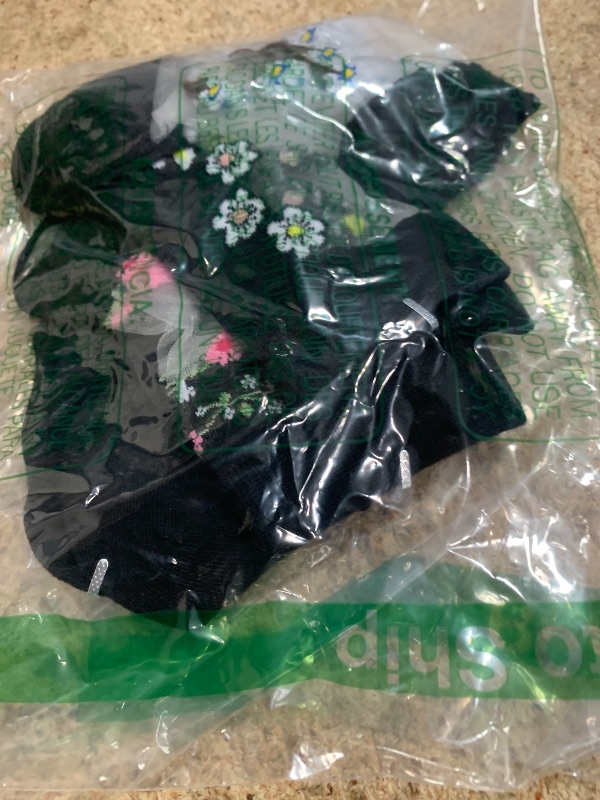 Photo 1 of 5 Pairs Women's Sheer Floral Ankle Socks - Transparent Black Lace Ultra-Thin See-Through Fancy Hidey Mesh Socks for Girls