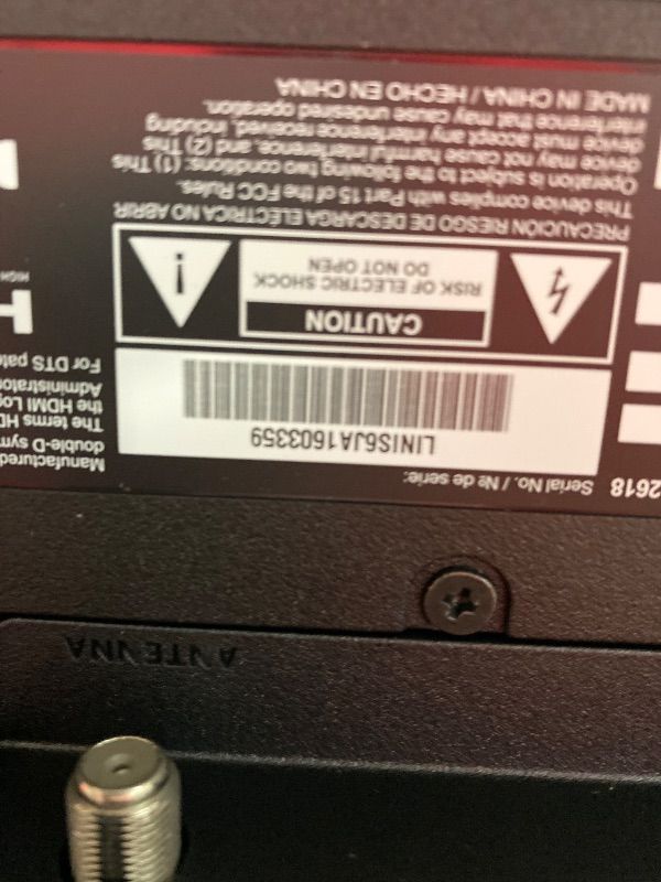 Photo 1 of **SMASHED SCREEN FINAL SALE**VIZIO 40-inch Full HD 1080p Smart TV with DTS Virtual: X, Alexa Compatibility, Google Cast Built-in, Bluetooth Headphone Capable, (VFD40M-08 New)