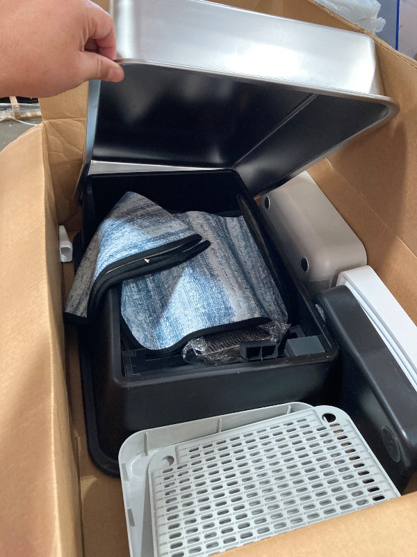 Photo 1 of ***********STOCK PHOTO FOR REFERENCE ONLY, NO EXACT MODEL****************
Stainless Steel Litter Box with Lid, 23.5" L x 15.8" W x 10.5" H, Large Metal Cat Box for Big Cats, High Sided Kitty Litter Box with Scoop & Pee Pads, Non-Sticky, Anti-Leakage, Easy