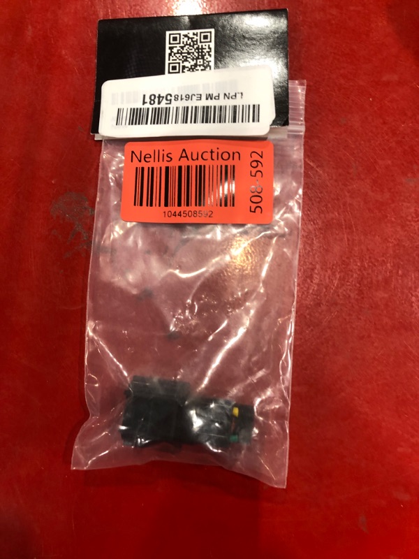 Photo 1 of Alternator Plug Harness Conversion Lead Adapter for 6G to 3G with Stator Lead