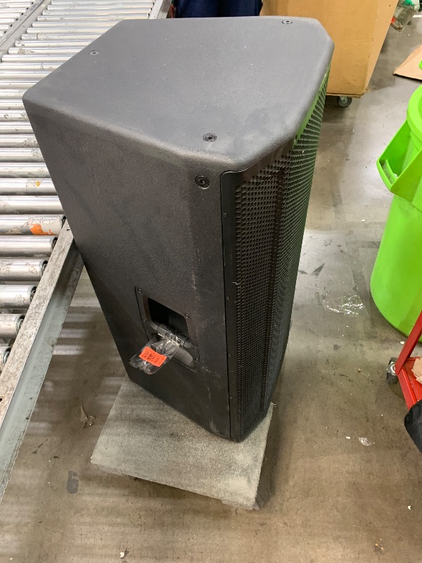 Photo 1 of (MINOR USAGE, FUNCTIONS* JBL Professional Portable 3 Bass Reflex Self-Powered System, 15 Inch (SRX835P), Black, 15-Inch Three-Way Speaker2