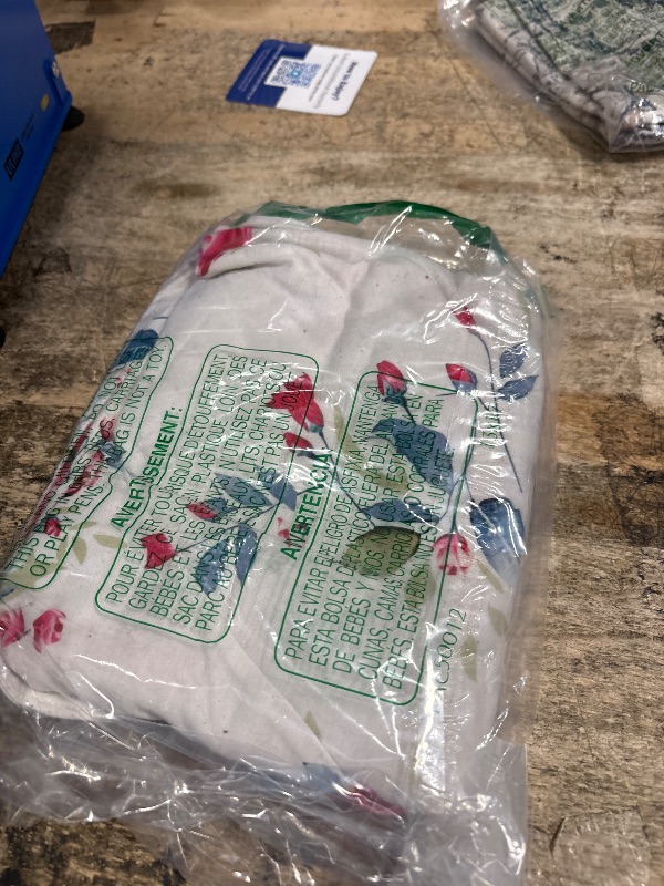 Photo 1 of ***(HEAVILY USED/ MINOR DAMAGE)***Ekouaer Nightgowns for Women Cotton Sleepwear Adjustable Spaghetti Strap Sleepshirt Racerback Sleep Dress with Pockets Rose Flower 2xl