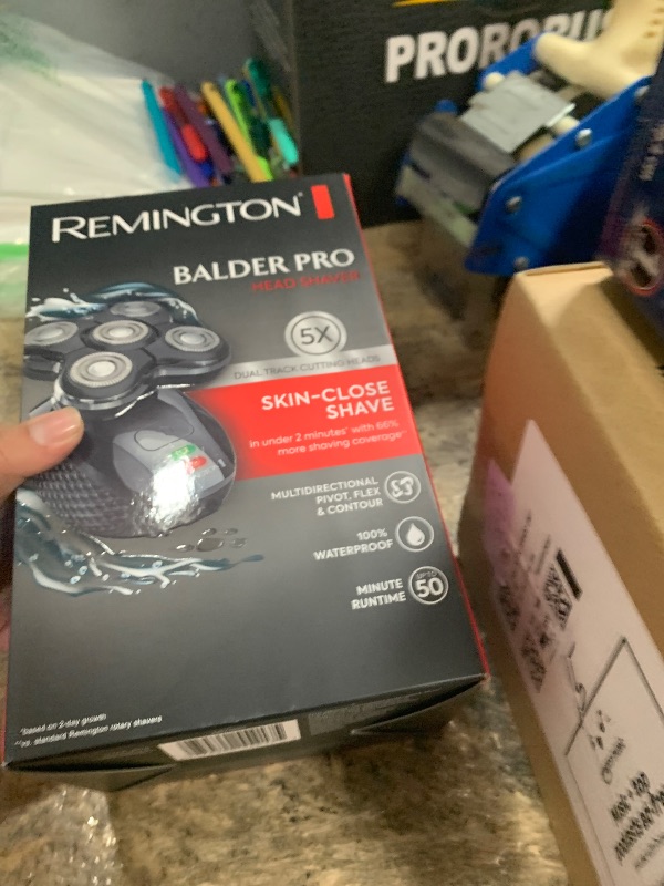Photo 1 of ***(MINOR DAMAGE/ SEE NOTES)***Remington Balder Pro Electric Razor for Head XR7000A - Premier Wet/Dry Bald Head Shaver, Flex Blades for a Close Shave, Cordless Rechargeable, Effortless Head Shaving with Precision Dual Track Heads