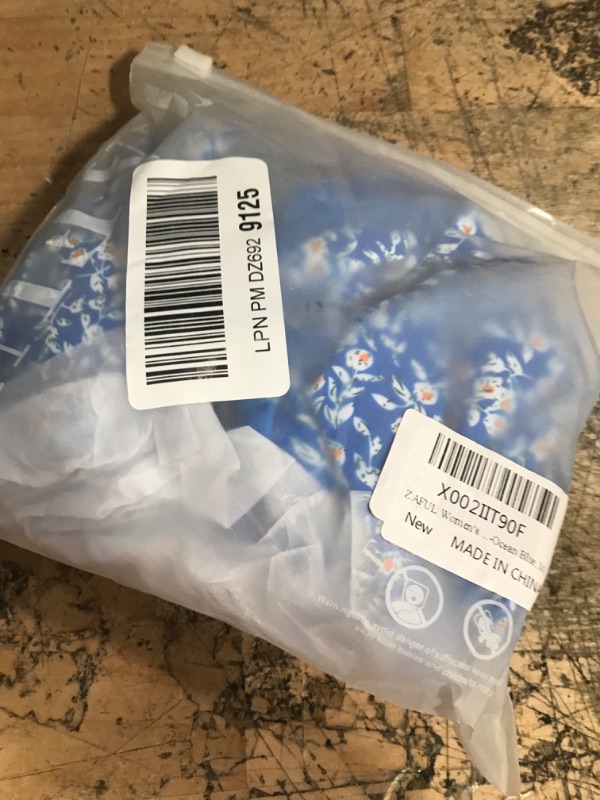 Photo 1 of (SMALL-MED) (BAGGED) (USED/FAIR) ZAFUL Women's Triangle Bikini Floral String Bikini Set Two Piece Swimsuit Bathing Suits (2-Ocean Blue, M)