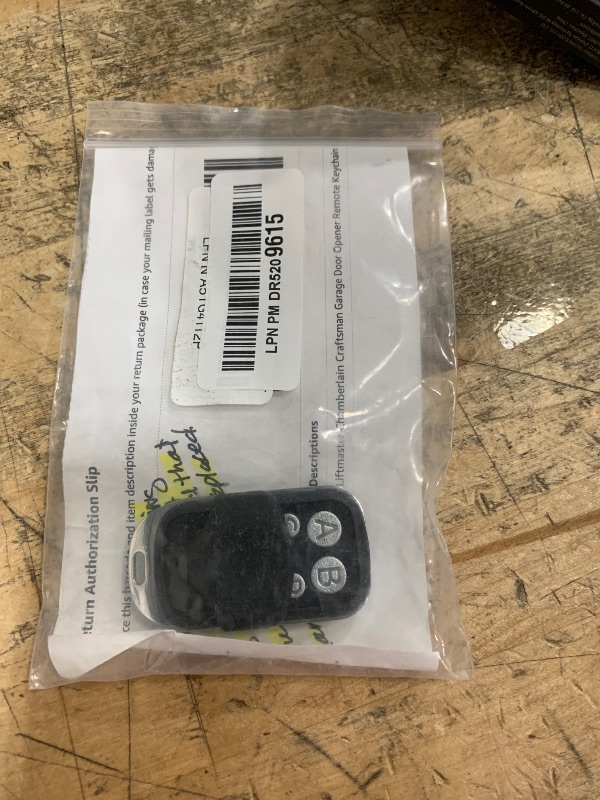 Photo 1 of 2 for Liftmaster Chamberlain Craftsman Garage Door Opener Remote Keychain 890max