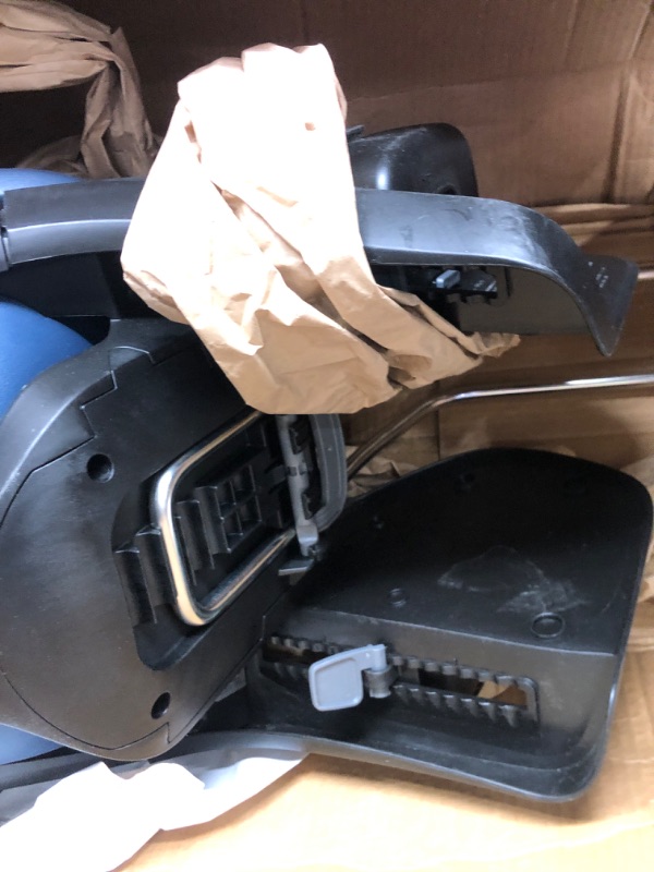 Photo 1 of ****PARTS ONLY ****Thule Yepp 2 Rear Frame Mount Child Bike Seat