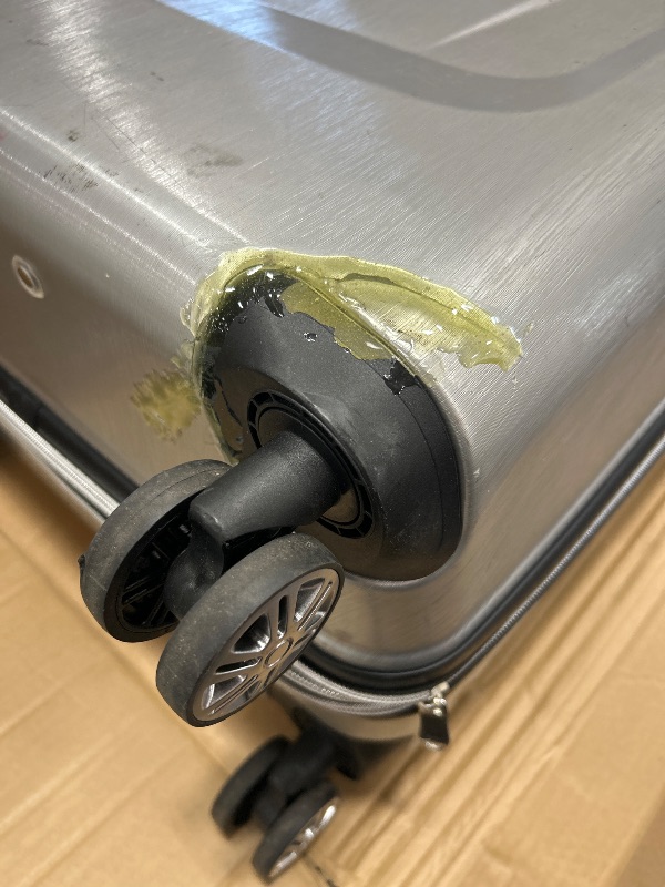 Photo 1 of FUL Disney Mickey Mouse 29 Inch Rolling Luggage, Hardshell Suitcase with Spinner Wheels, Silver ( major usage ) 