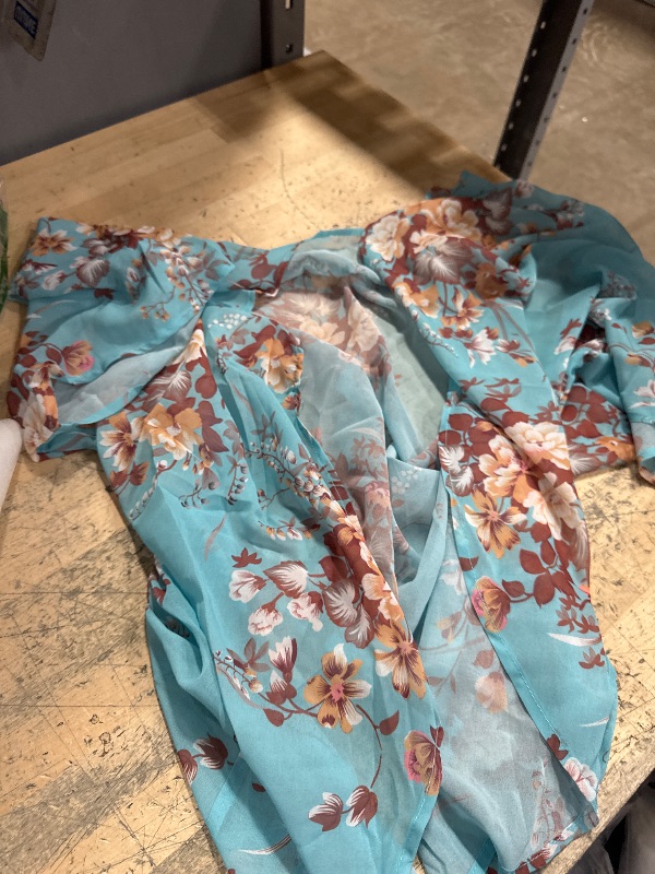 Photo 1 of *PHOTO FOR REFERENCE**Women's Floral Print Blue,L)