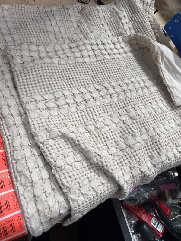 Photo 1 of *UNKNOWN SIZE*2 PILLOW CASES 