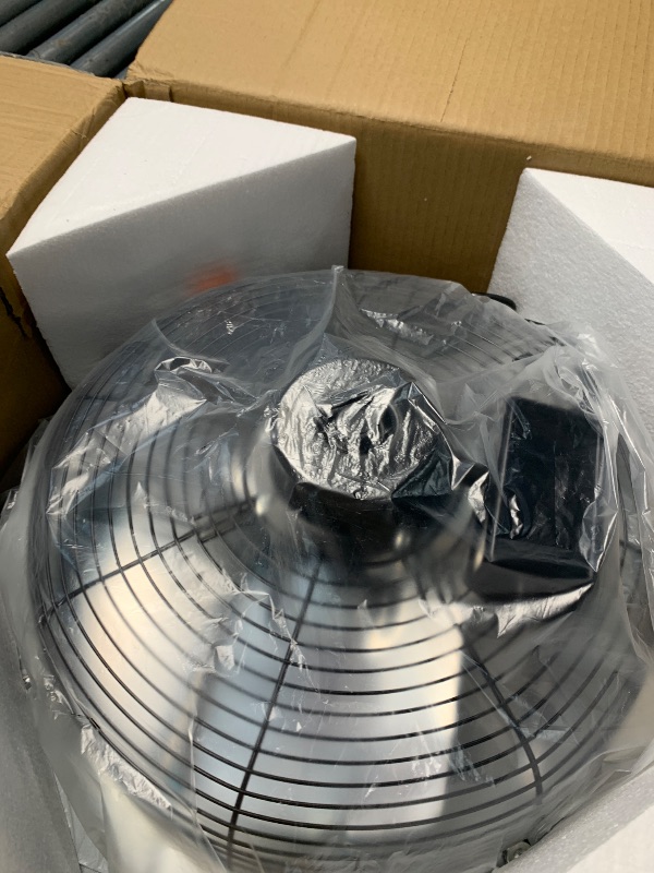 Photo 1 of (PARTS) (FAN IS DAMGED) LiGuVCY 14 inch Shutter Exhaust Fan, Exhaust Fan Wall Mounted, Automatic Aluminum Shutter Suitable for Garages Basement Attic