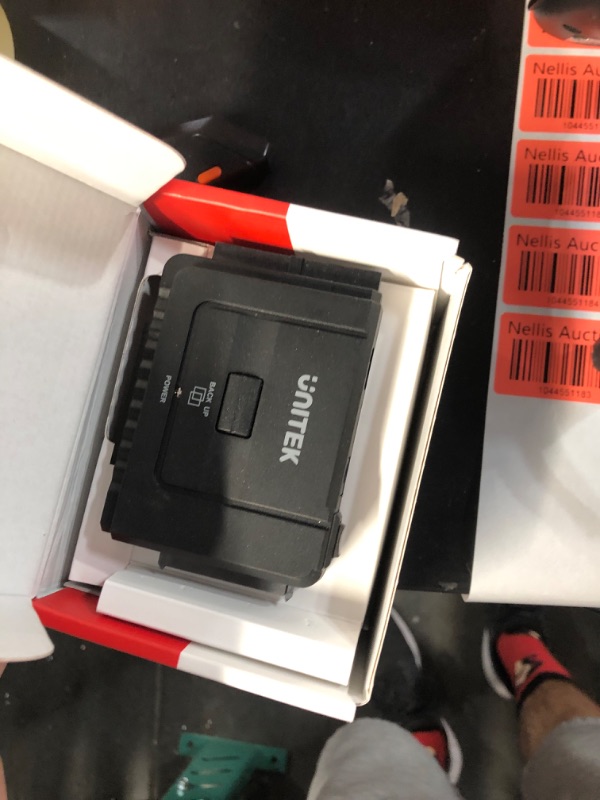 Photo 1 of (Missing cables) Unitek USB 3.0 to IDE and SATA Converter External Hard Drive Adapter Kit for Universal 2.5/3.5 HDD/SSD Hard Drive Disk, One Touch