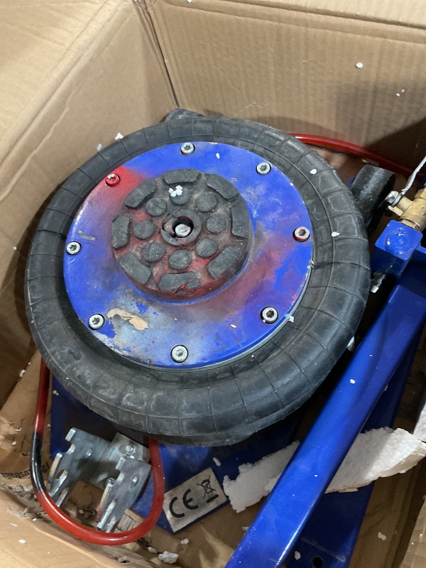Photo 1 of (Used)(see images) VEVOR Air Jack, 3 Ton/6600 lbs Triple Bag Air Jack, Airbag Jack with Six Steel Pipes, Lift up to 17.7 inch/450 mm