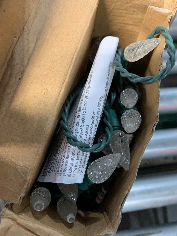 Photo 1 of ***(PARTS/ NON FUNCTIONAL)***SYLVANIA LEDVANCE LED Christmas Lights, Warm White