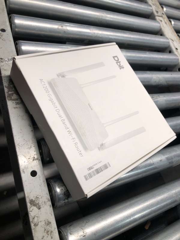 Photo 1 of DBIT AC1200 Gigabit WiFi Router 2.4GHz +5GHz Dual Band MU-MIMO Wireless Internet Router, 4 x 10/100/1000Mbps Ethernet Ports, 4 x 5dBi Antennas, Support Router, AP, Repeater Mode, EasyMesh, White
