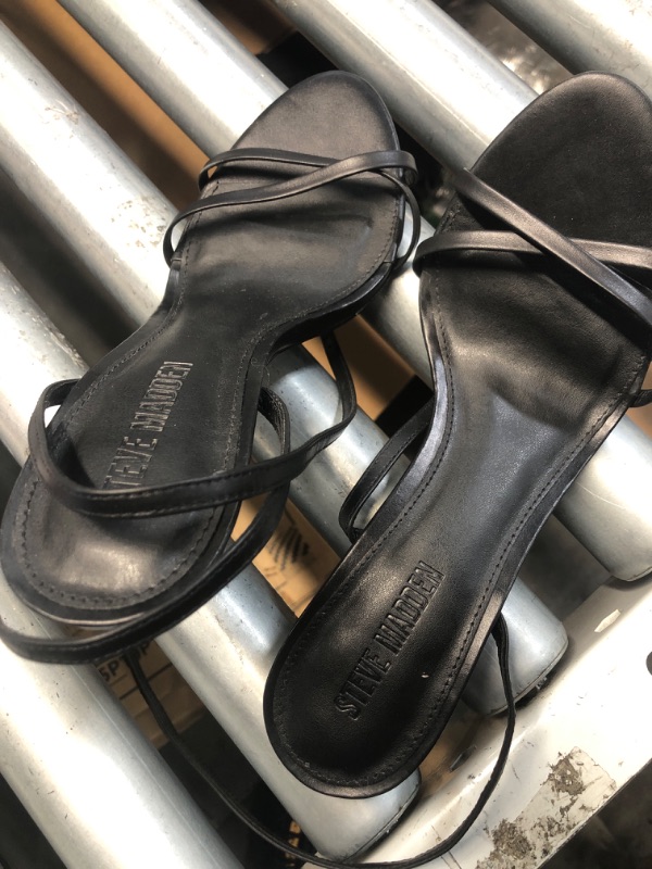 Photo 1 of (used)(see images) Steve Madden Women's Jypsey Pump, Black Leather, 9