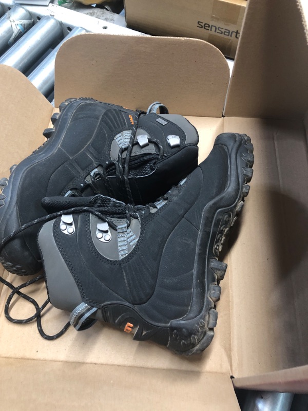 Photo 1 of (SIZE 8) (USED/FAIR) XPETI Women's Thermator Mid High-Top Hiking Boot waterproof lightweight Hiking Shoes Black 8