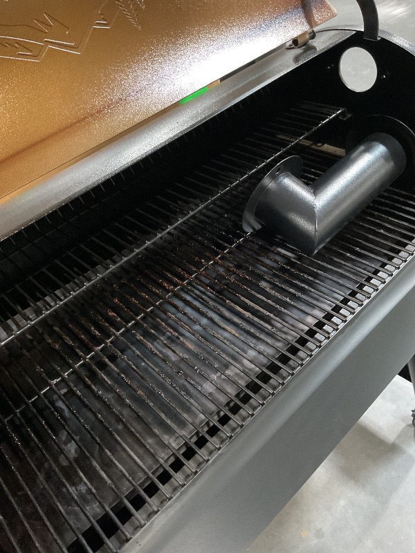 Photo 1 of (Missing pieces) (see all images) Traeger Grills Pro 34 Electric Wood Pellet Grill and Smoker, Bronze, 884 Square Inches Cook Area, 450 Degree Max Temperature