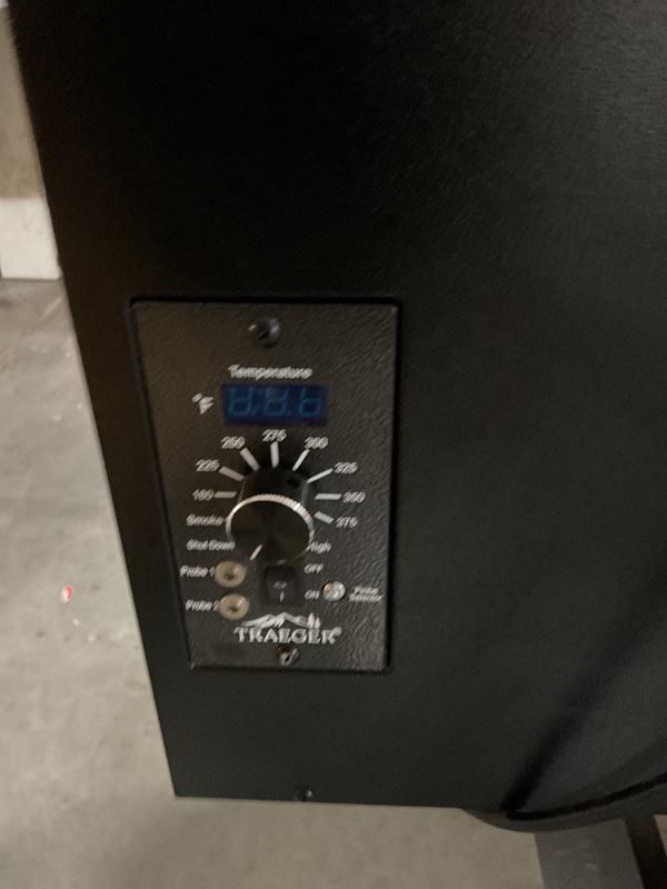Photo 1 of (Missing pieces) (see all images) Traeger Grills Pro 34 Electric Wood Pellet Grill and Smoker, Bronze, 884 Square Inches Cook Area, 450 Degree Max Temperature